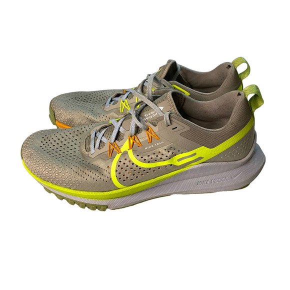 nike phantom react gold